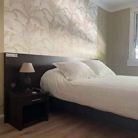 Regina Hotell 2*